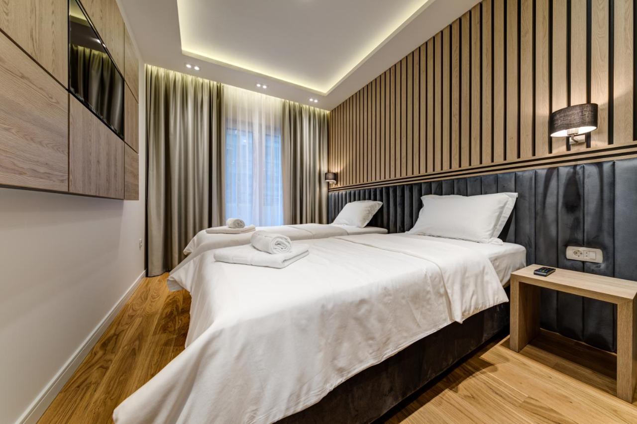 Apart Compliment Podgorica Luaran gambar