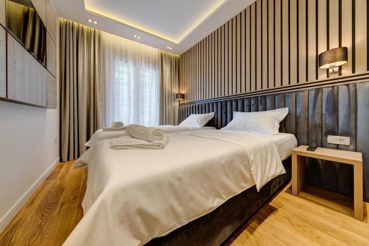 Apart Compliment Podgorica Luaran gambar
